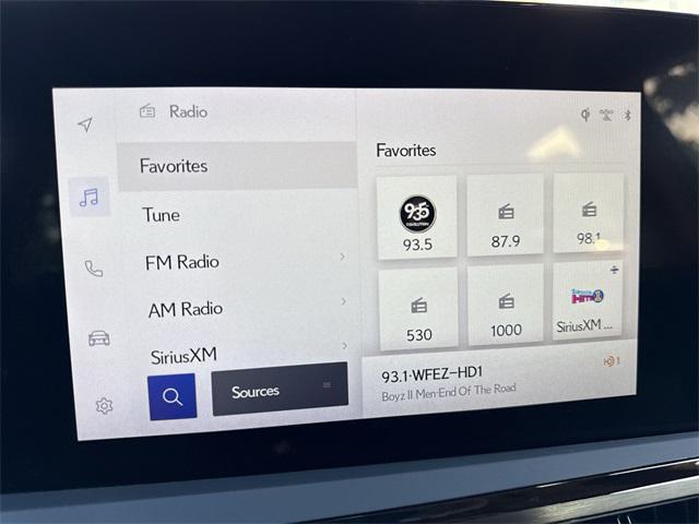 used 2024 Lexus ES 350 car