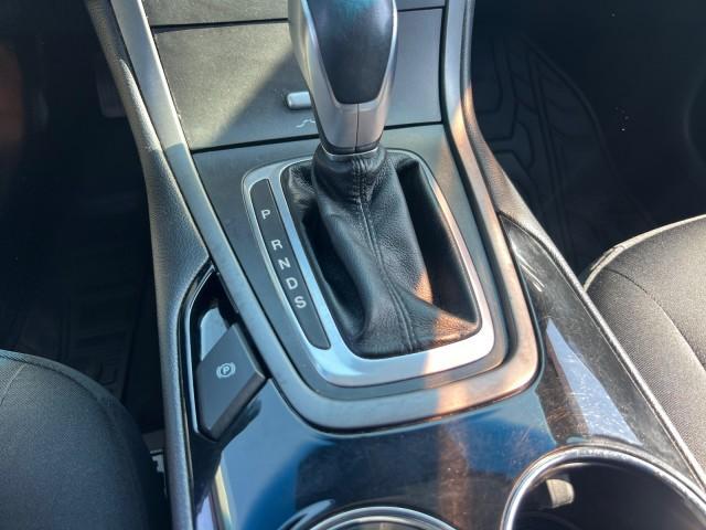 used 2015 Ford Edge car