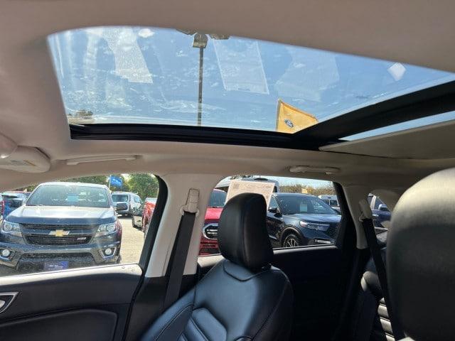 used 2022 Ford Edge car, priced at $30,690