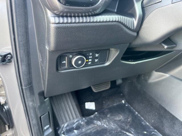 new 2025 Ford Ranger car, priced at $50,860