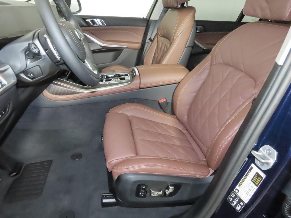 used 2025 BMW X7 car, priced at $75,995