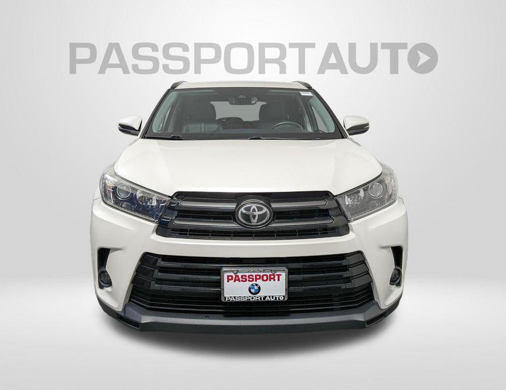 used 2019 Toyota Highlander car, priced at $23,995