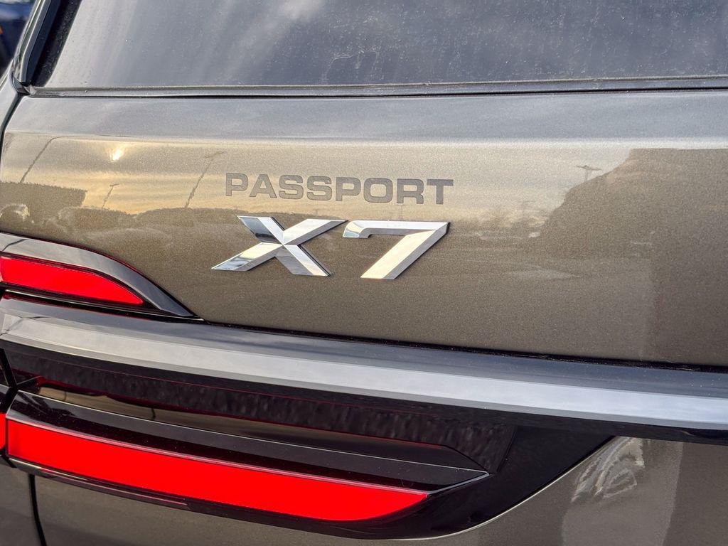 new 2026 BMW X7 car, priced at $95,400