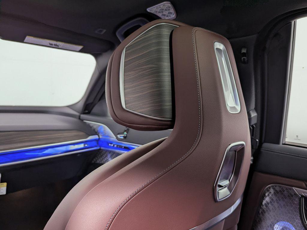 new 2026 BMW i7 car, priced at $135,400