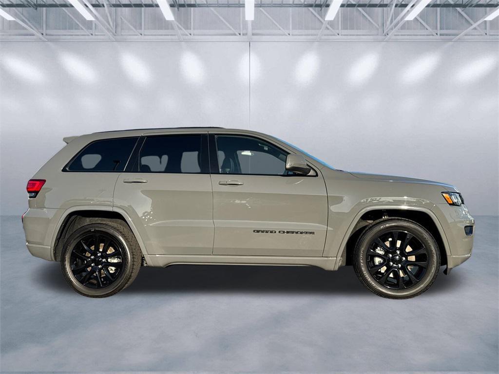 used 2021 Jeep Grand Cherokee car, priced at $22,647