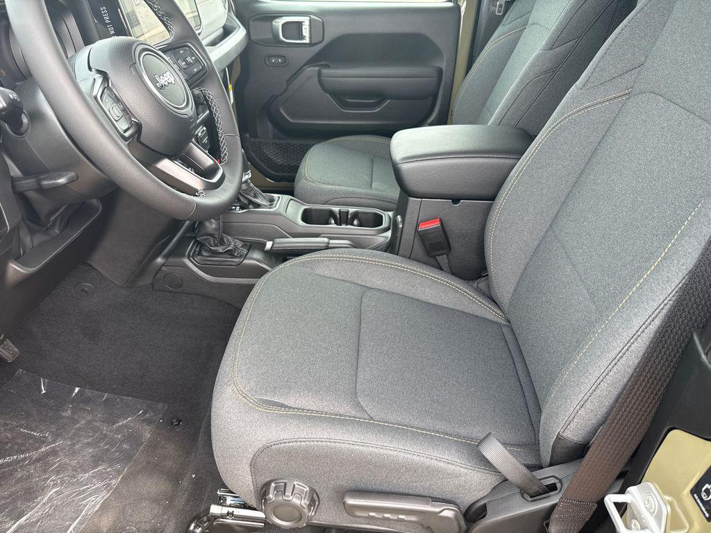new 2026 Jeep Wrangler car, priced at $41,426