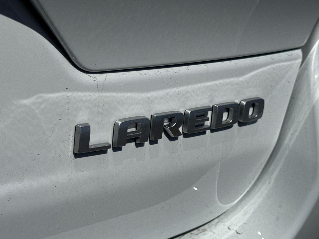 new 2026 Jeep Grand Cherokee car, priced at $34,926