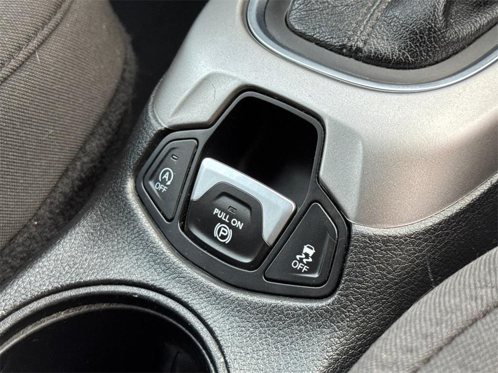 used 2018 Jeep Compass car, priced at $12,981