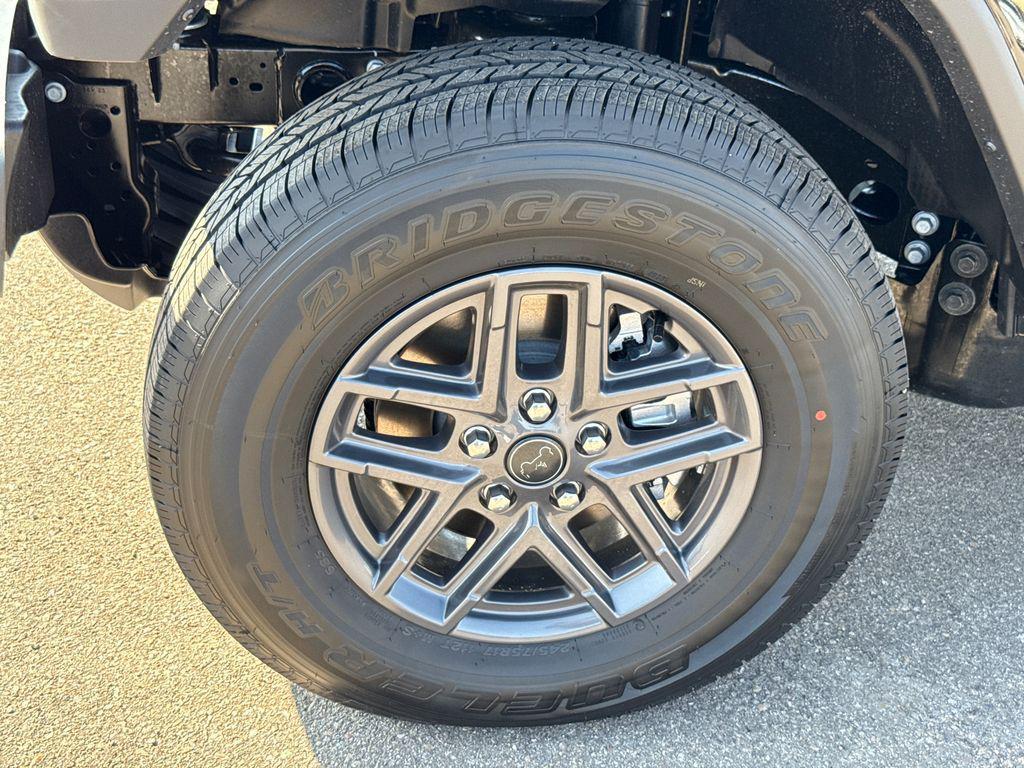 new 2026 Jeep Gladiator car, priced at $42,947