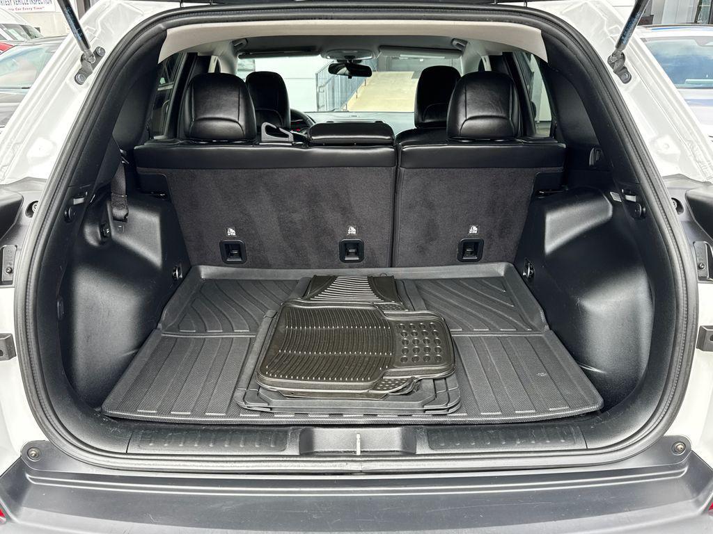 used 2020 Jeep Cherokee car, priced at $11,625