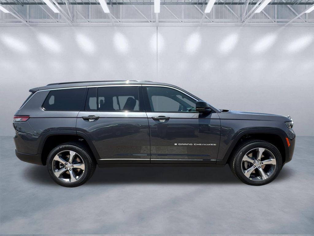 new 2026 Jeep Grand Cherokee L car, priced at $42,926