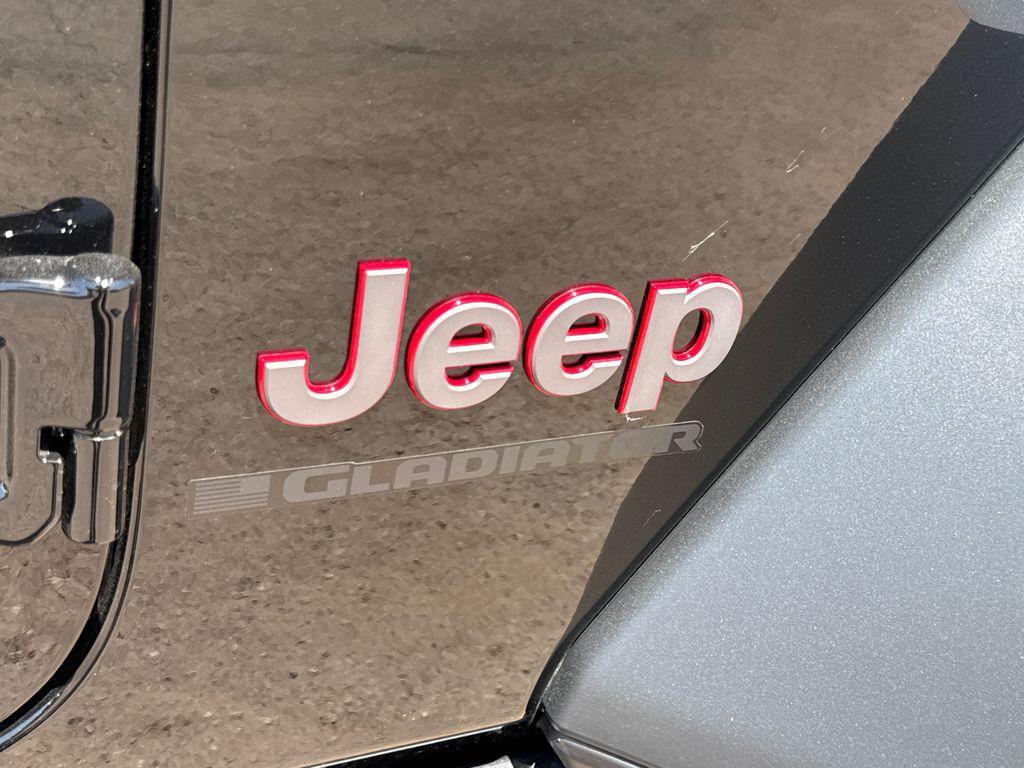 new 2026 Jeep Gladiator car, priced at $54,426