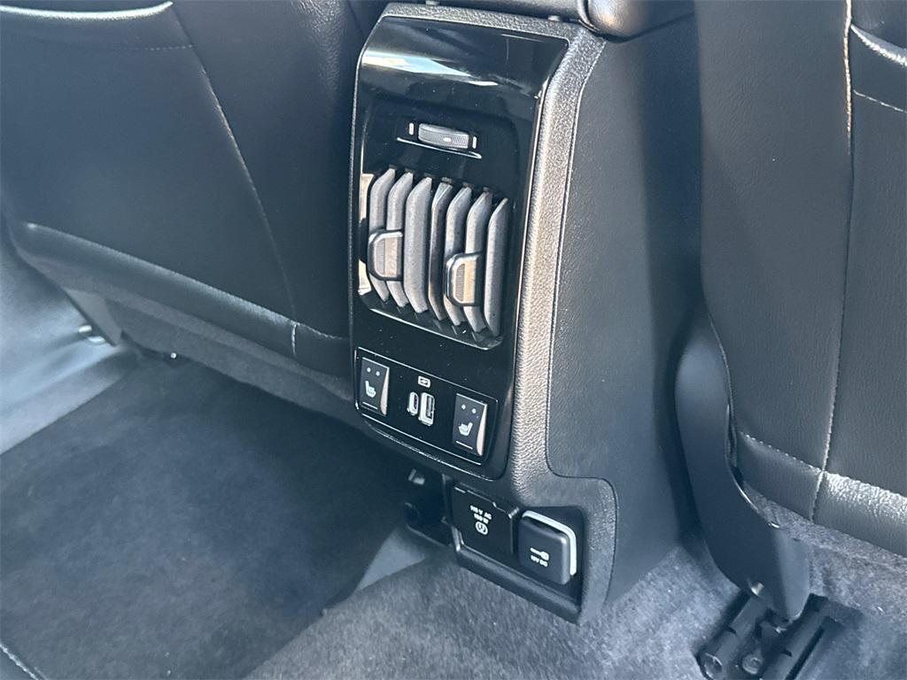 used 2022 Jeep Compass car, priced at $23,444