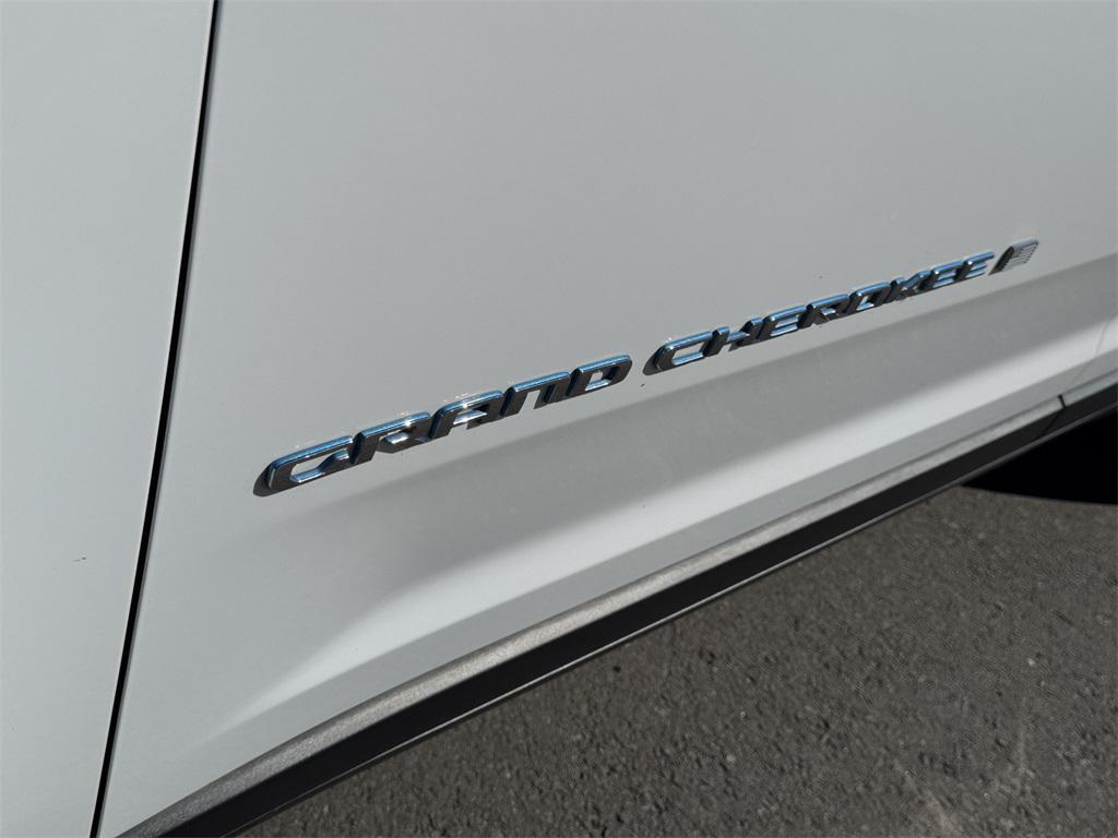used 2022 Jeep Grand Cherokee 4xe car, priced at $27,888