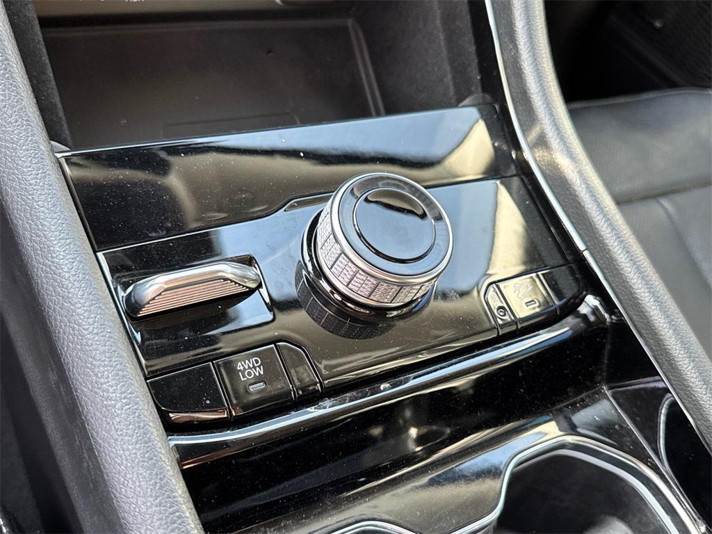 used 2022 Jeep Grand Cherokee 4xe car, priced at $26,333