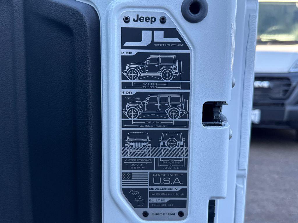 new 2026 Jeep Wrangler car, priced at $41,526