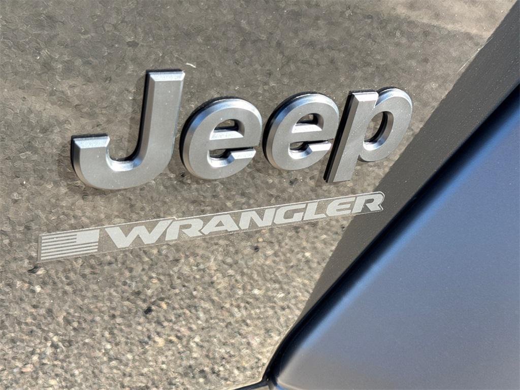 new 2026 Jeep Wrangler car, priced at $43,426