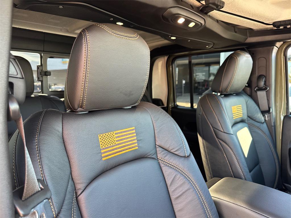 new 2025 Jeep Gladiator car, priced at $64,690