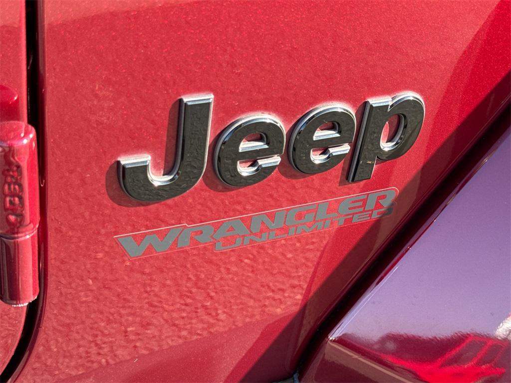 used 2021 Jeep Wrangler Unlimited car, priced at $33,515