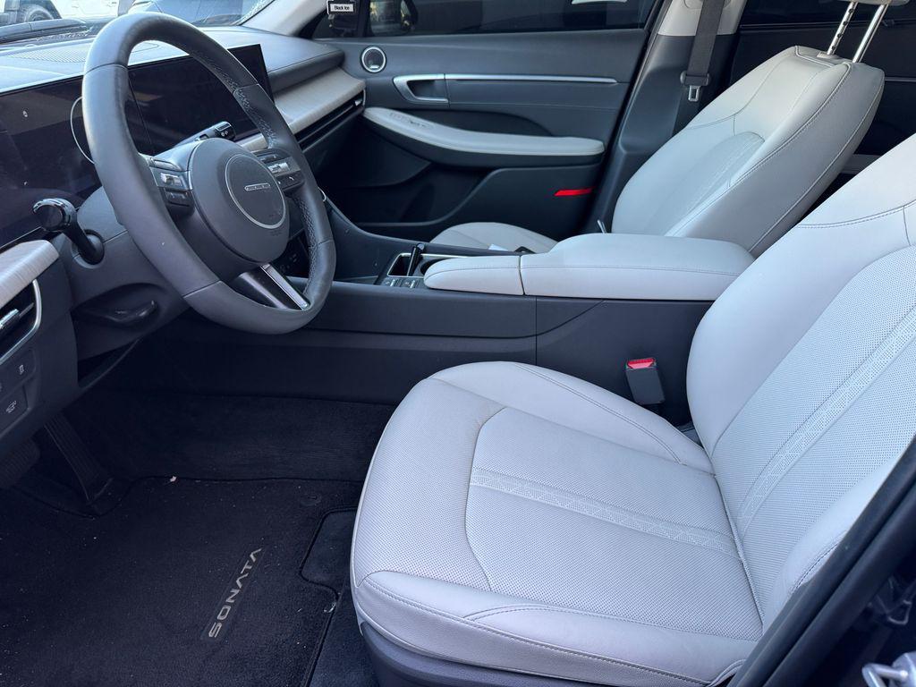 used 2025 Hyundai Sonata Hybrid car, priced at $28,990