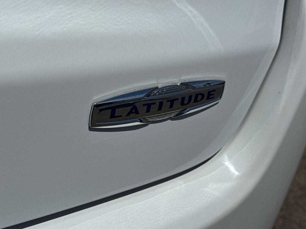 used 2024 Jeep Compass car, priced at $17,452