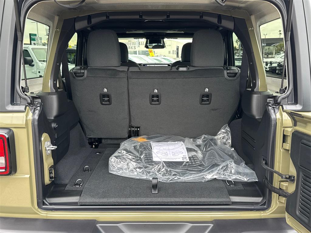 new 2026 Jeep Wrangler car, priced at $47,926