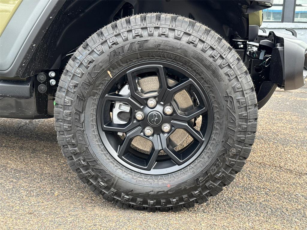 new 2026 Jeep Wrangler car, priced at $47,926