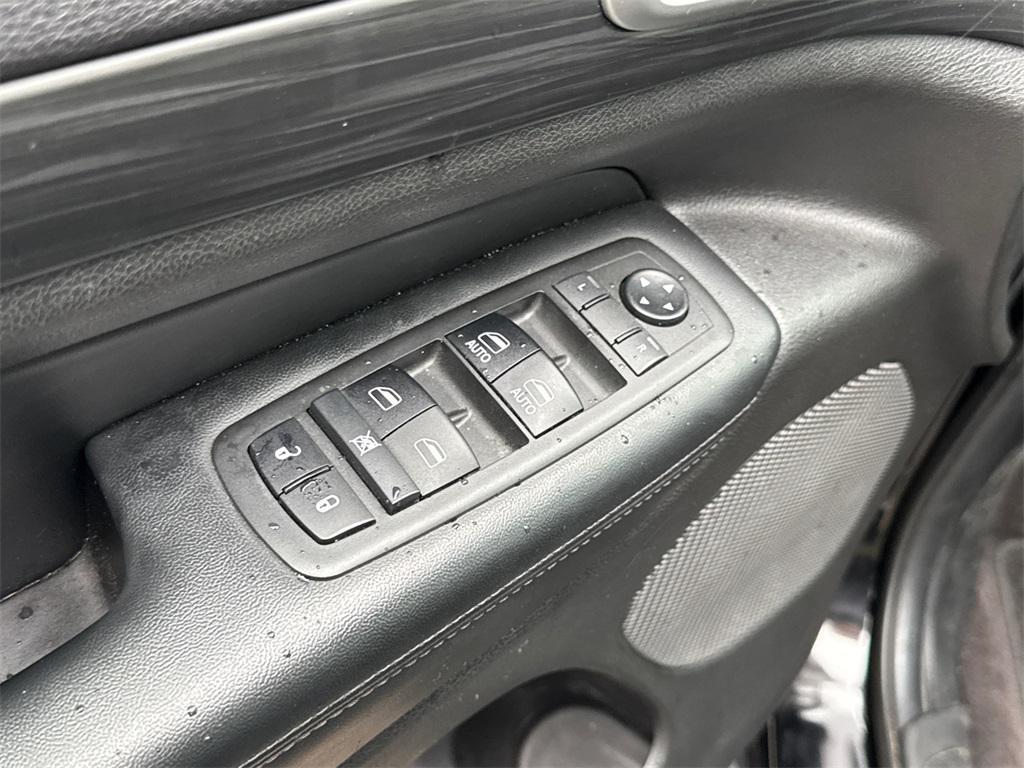 used 2019 Jeep Grand Cherokee car, priced at $15,778