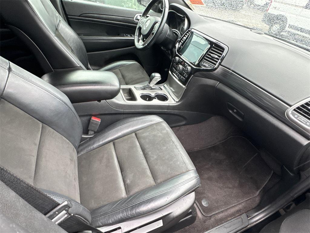 used 2019 Jeep Grand Cherokee car, priced at $15,778