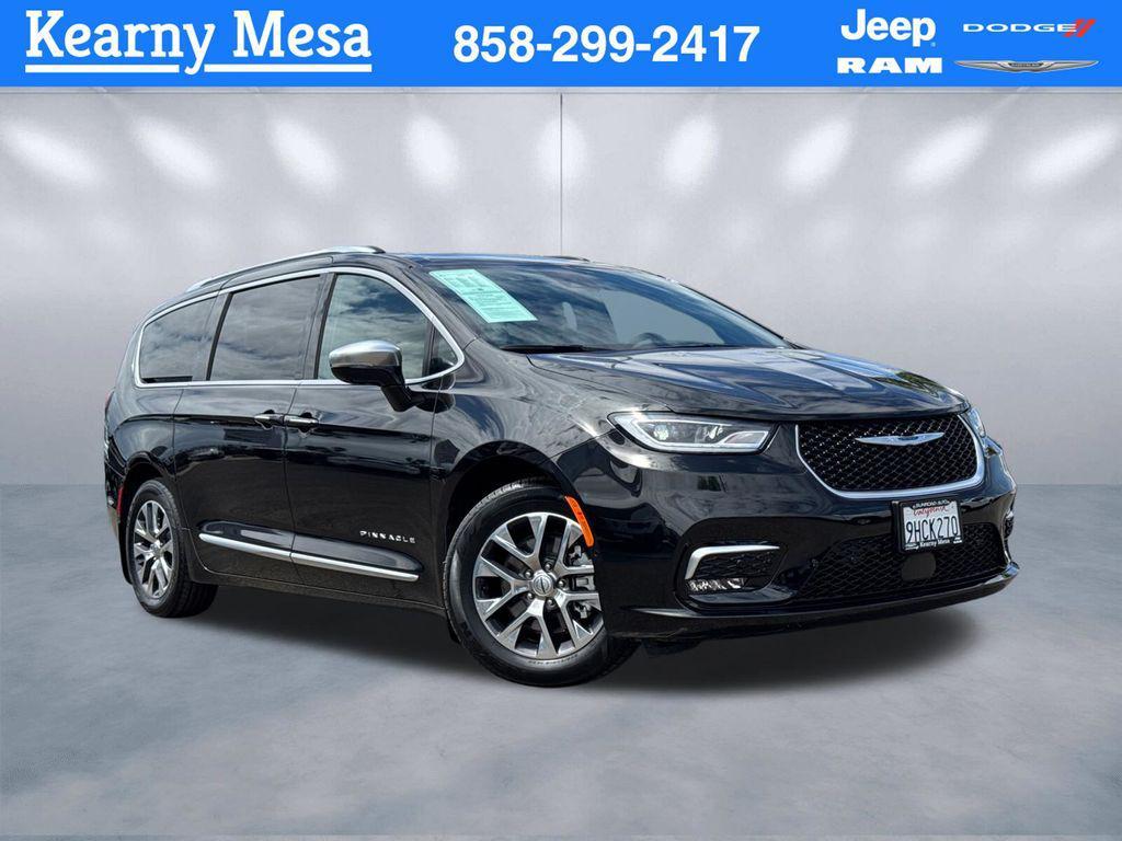 used 2022 Chrysler Pacifica car, priced at $36,777