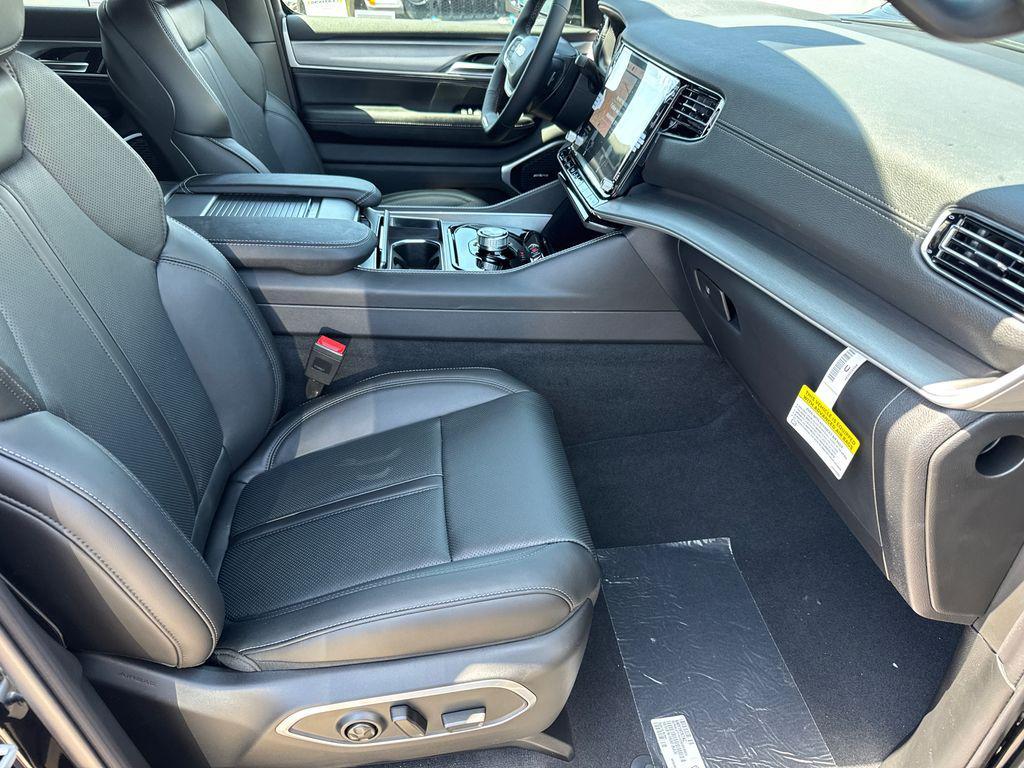 new 2026 Jeep Grand Wagoneer L car, priced at $66,926
