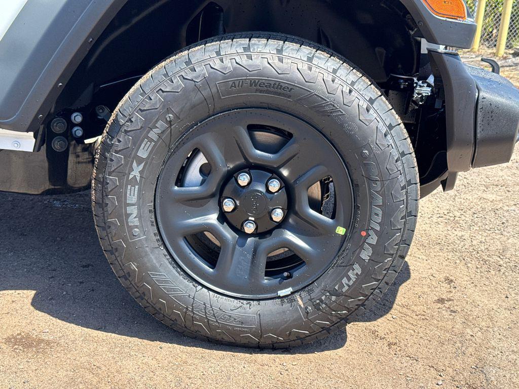new 2026 Jeep Wrangler car, priced at $42,926