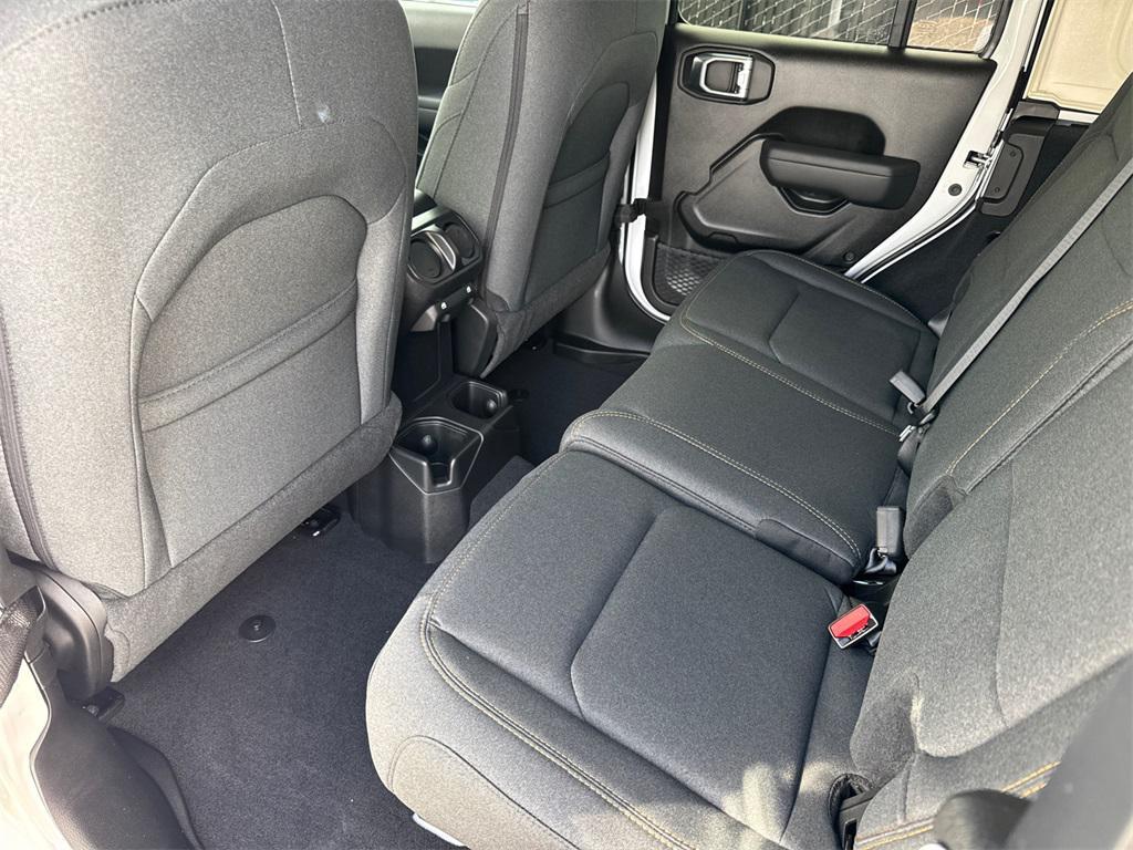 new 2026 Jeep Wrangler car, priced at $45,926