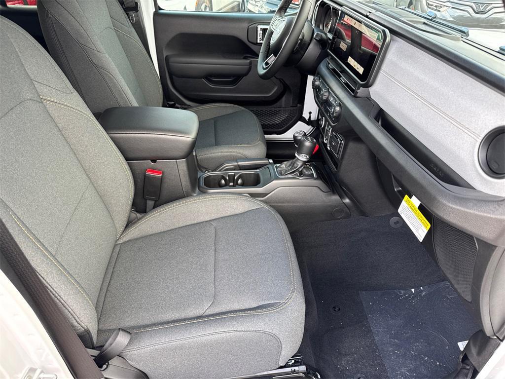 new 2026 Jeep Wrangler car, priced at $45,926