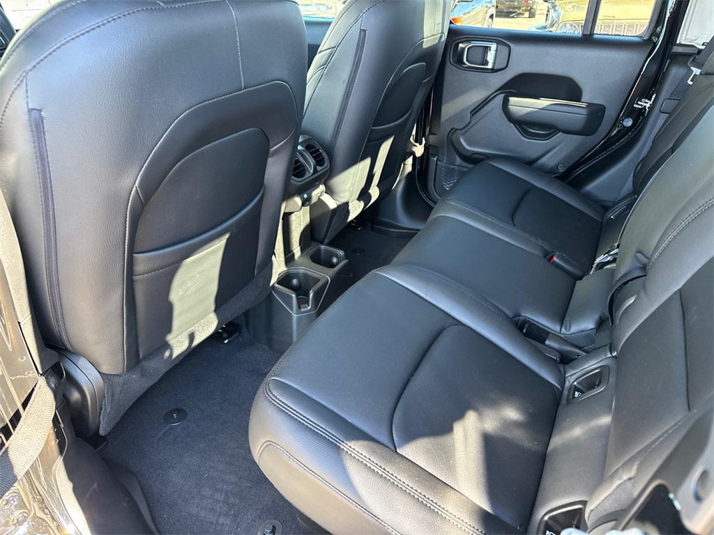 new 2025 Jeep Gladiator car, priced at $62,967