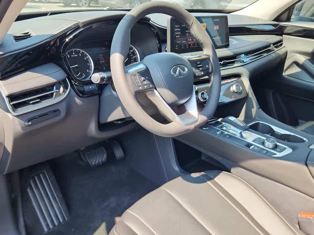 used 2025 INFINITI QX60 car, priced at $40,777