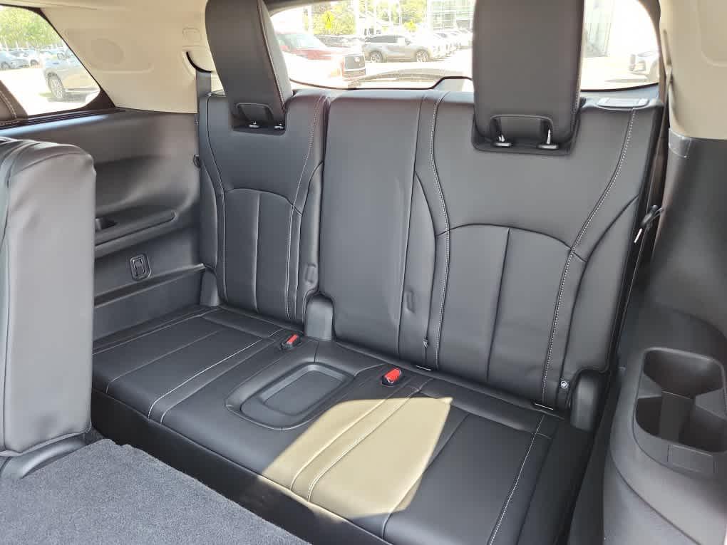 used 2025 INFINITI QX60 car, priced at $40,777