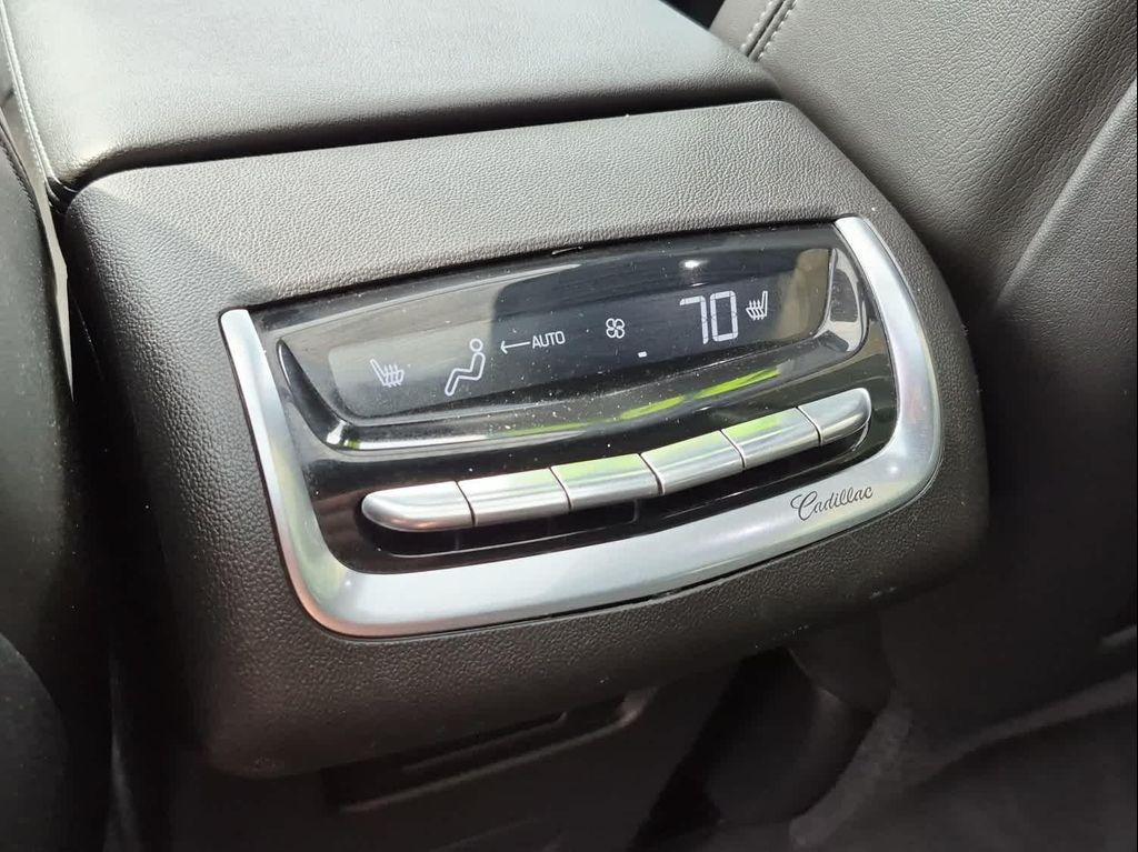 used 2024 Cadillac XT6 car, priced at $39,777