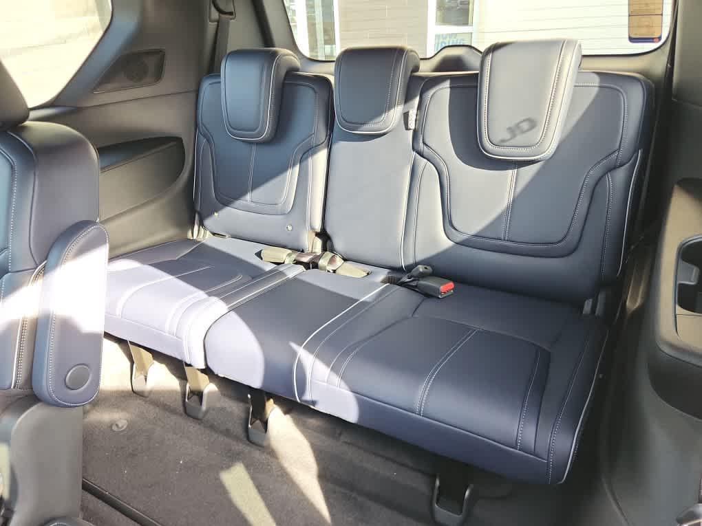 new 2026 INFINITI QX80 car, priced at $102,054