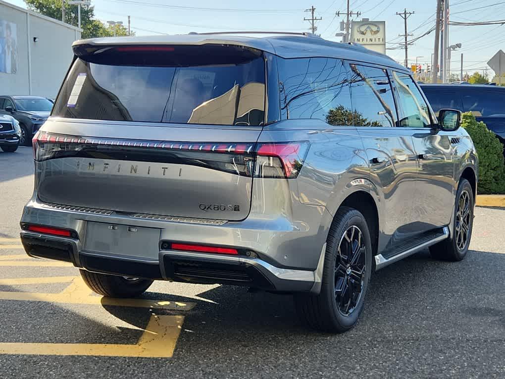 new 2026 INFINITI QX80 car, priced at $102,054