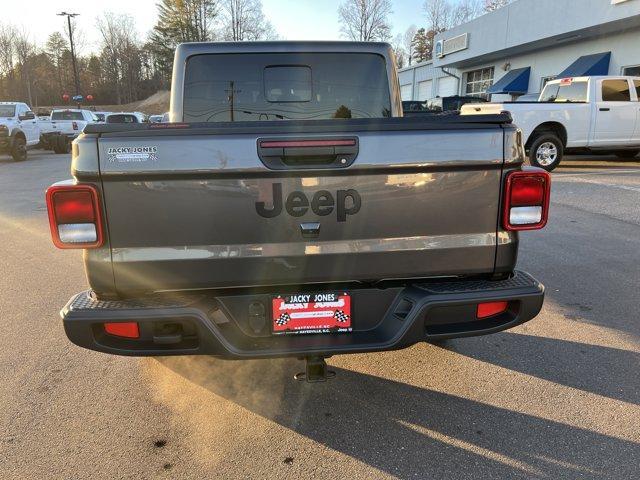 used 2024 Jeep Gladiator car, priced at $37,951