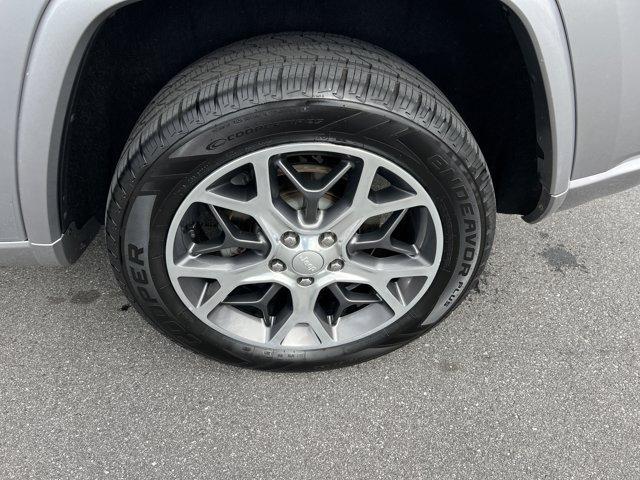 used 2019 Jeep Grand Cherokee car, priced at $24,900