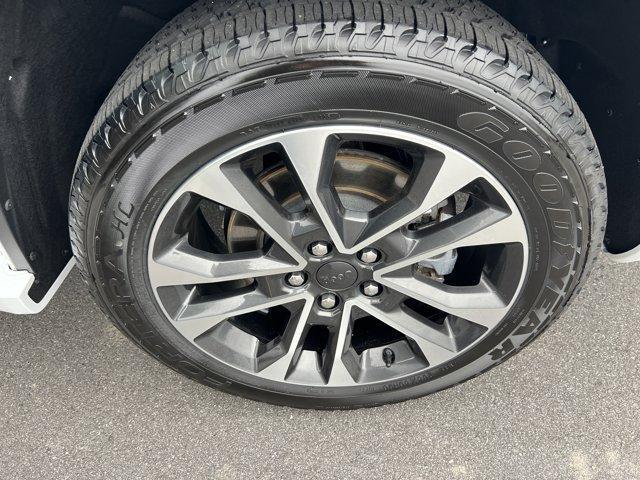 used 2023 Jeep Grand Cherokee L car, priced at $33,900