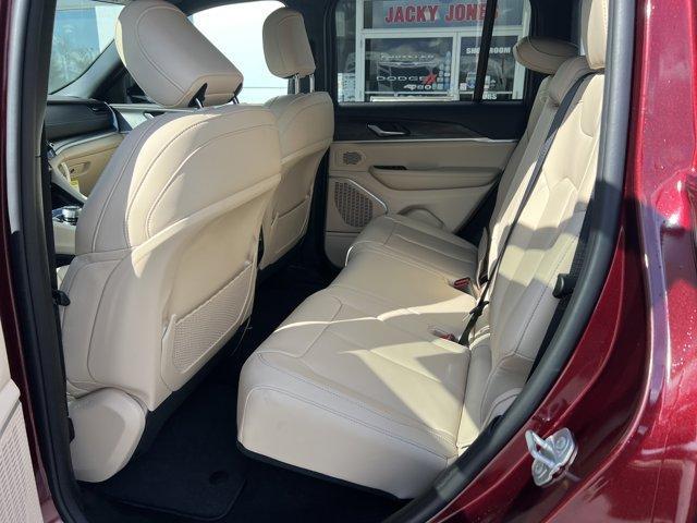 new 2026 Jeep Grand Cherokee car, priced at $50,451