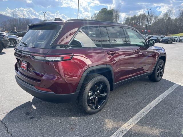 new 2026 Jeep Grand Cherokee car, priced at $50,451