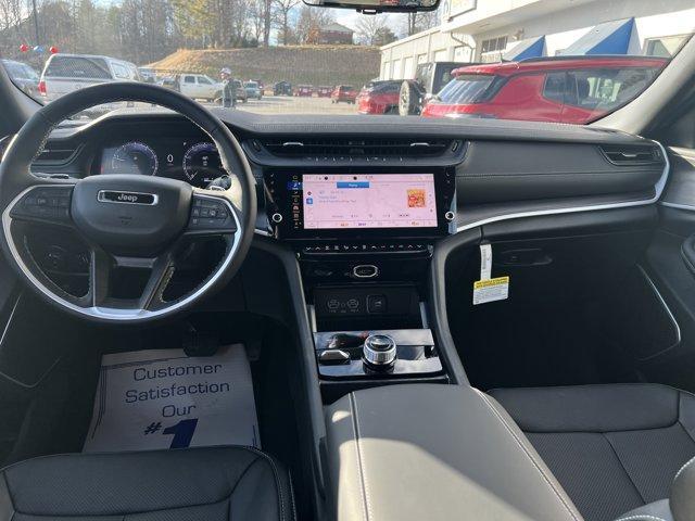 new 2026 Jeep Grand Cherokee car, priced at $51,844