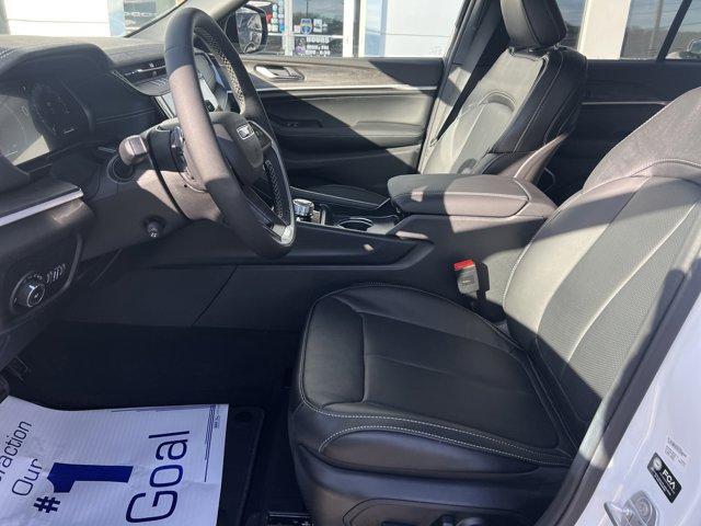 new 2026 Jeep Grand Cherokee car, priced at $51,844