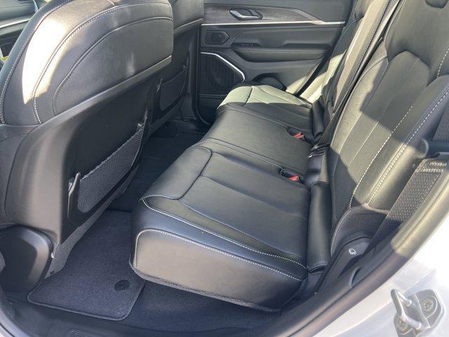 new 2026 Jeep Grand Cherokee car, priced at $51,844