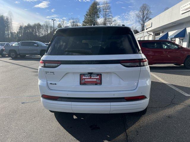 new 2026 Jeep Grand Cherokee car, priced at $51,844