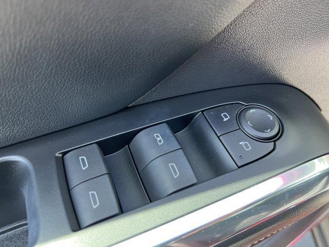 used 2024 Chevrolet Traverse car, priced at $35,388